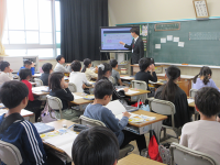 ４年