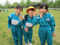 ４ (1)